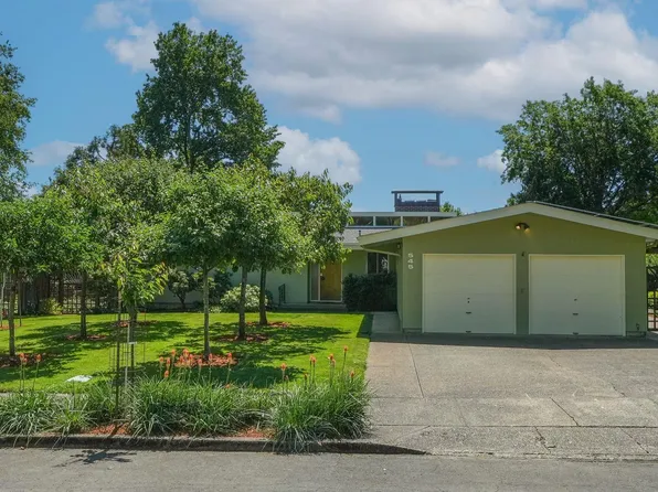 545 NW Elizabeth Dr, Corvallis, OR 97330