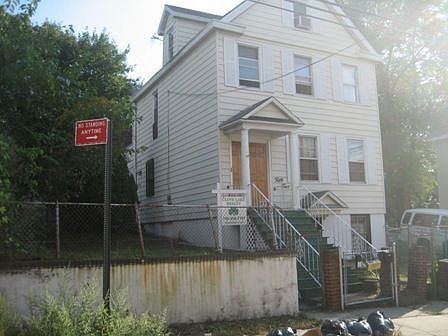 front view & side yard