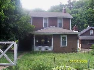 105 Ice Pond Rd, Leechburg, PA 15656