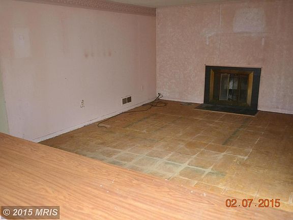 family room fireplace