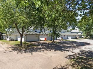 2410 Bostrom Ct APT 8, Eau Claire, WI 54701