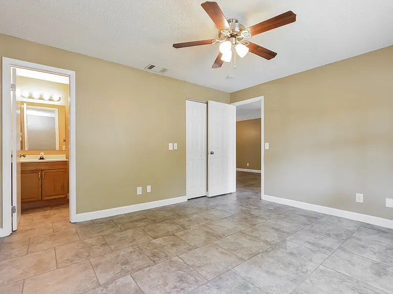1264 Croftwood Dr — Photo 7
