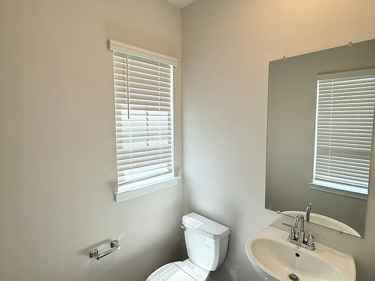 1670 Lake Placid Dr — Photo 7