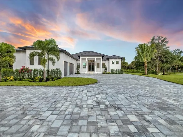 966 15TH ST SW, NAPLES, FL 34117