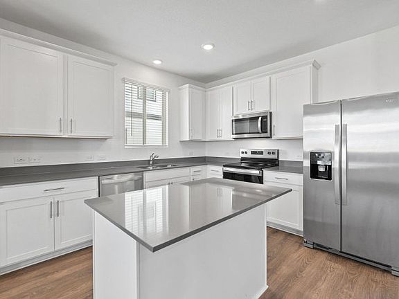 Kitchen with Island Seating