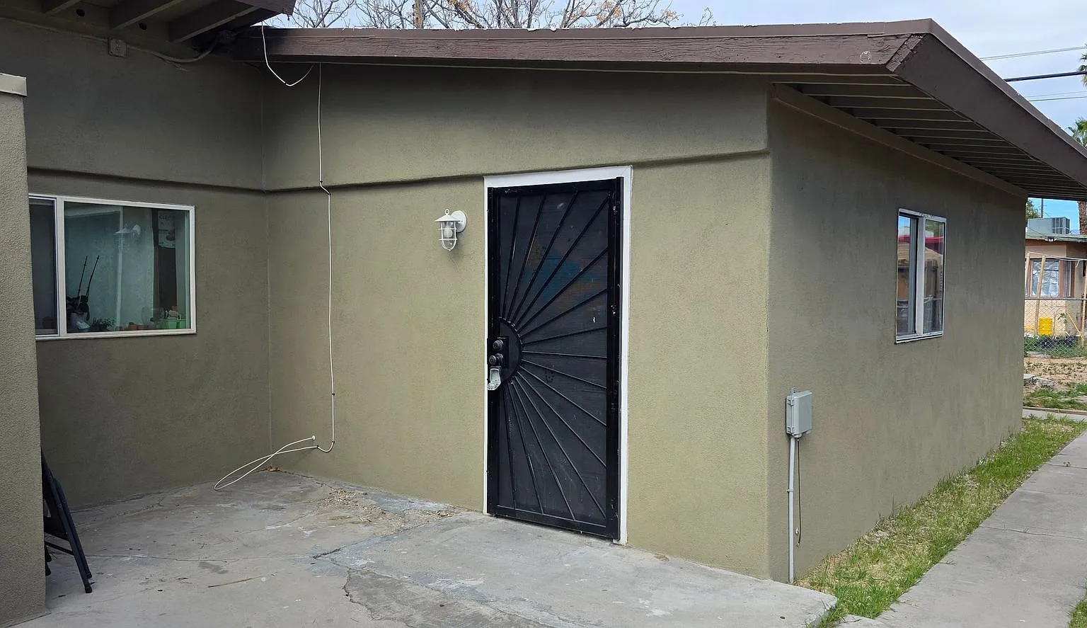 Exley Ave — Photo 2