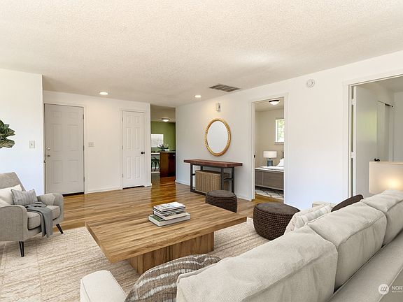 5th image of 14708 103rd Avenue E