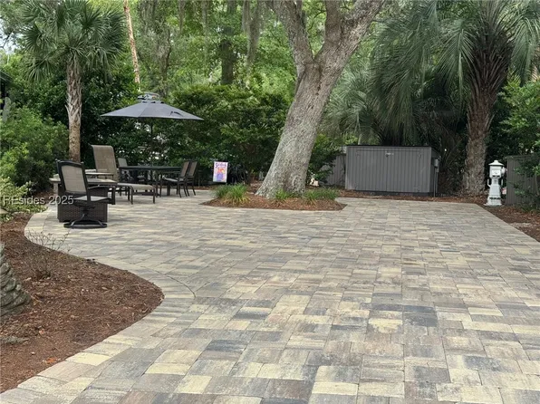 133 Arrow Rd #241, Hilton Head Island, SC 29928