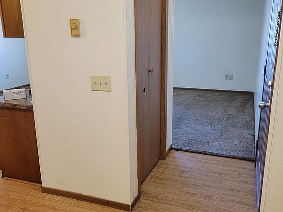 4th image of 1601 Aspen Dr APT 301