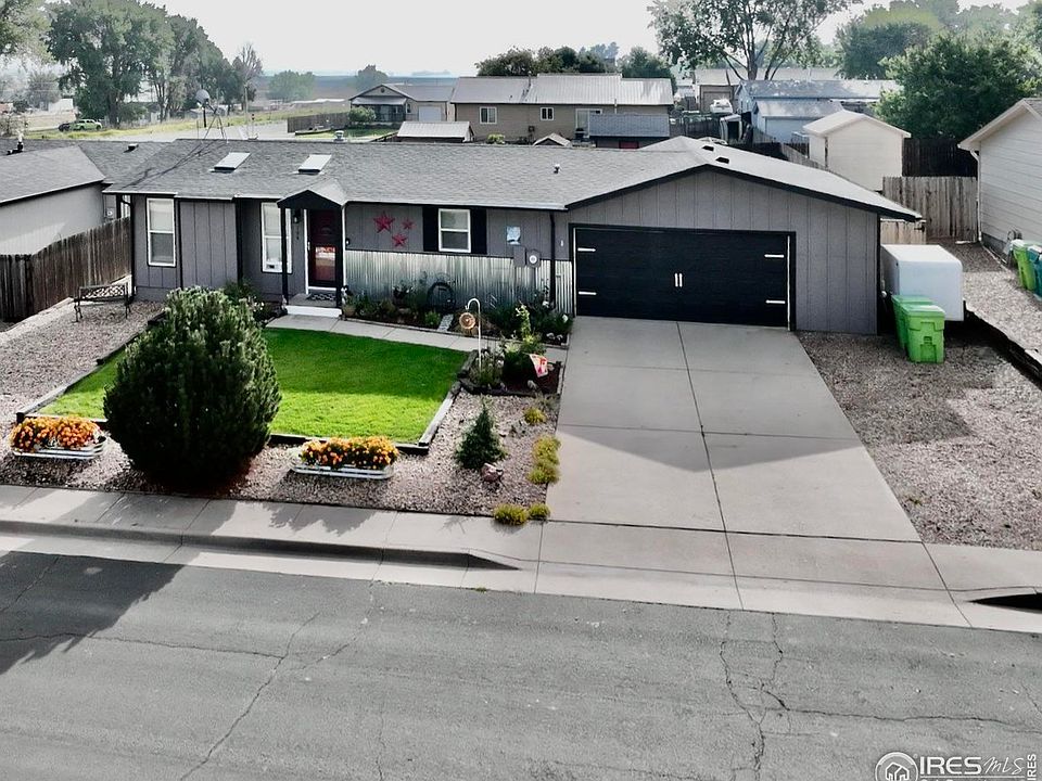 1st image of 706 3rd St Ct