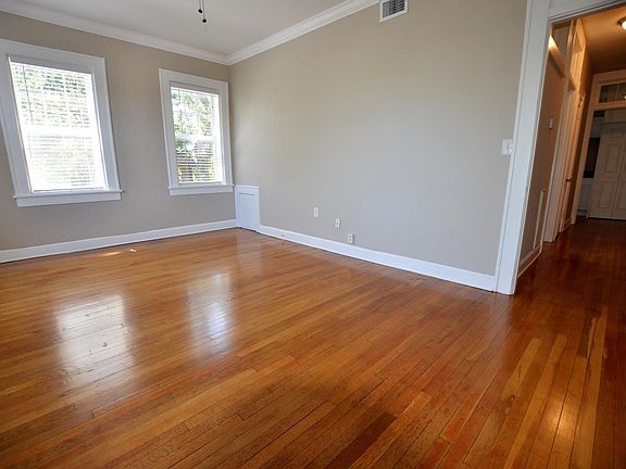 4th image of 2104 W Hills Ave APT 210