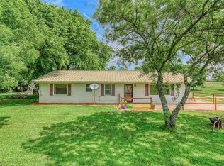 23867 160th St, Maysville, OK 73057