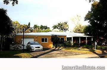 2nd image of 5525 Sardinia St