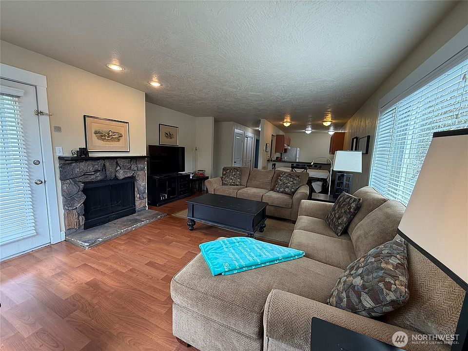 1st image of 210 NW 26th Street #411-12
