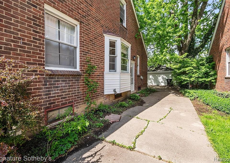 380 Kerby Rd, Grosse Pointe Farms, MI 48236 MLS 2220037539 Zillow