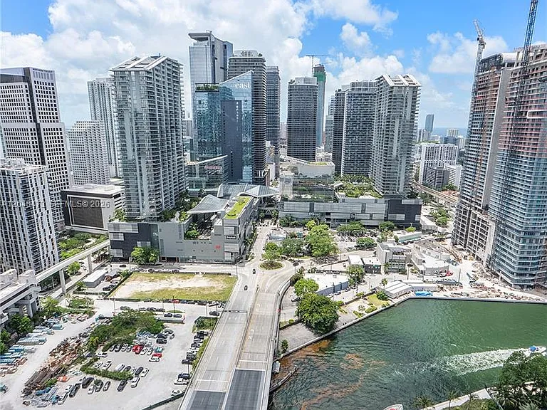 350 S Miami Ave #3702 — Photo 30