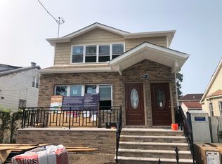 119-36 155th St #TOM, Jamaica, NY 11434