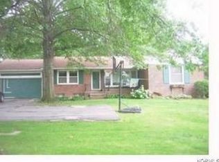 30382 Ridge Rd, Wickliffe, OH 44092