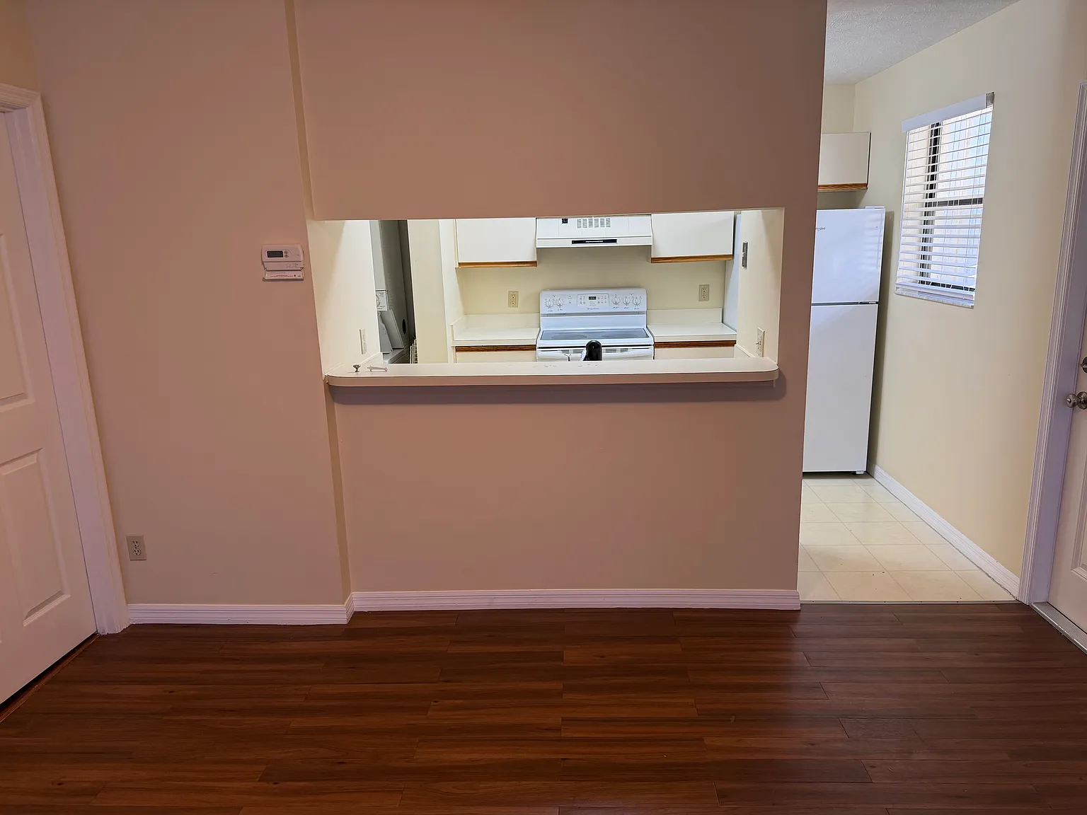 2 bed, 969 sqft, $1,700 — Photo 4