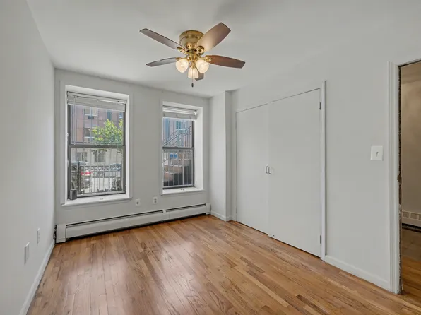 49 Bradhurst Avenue image 4 of 33