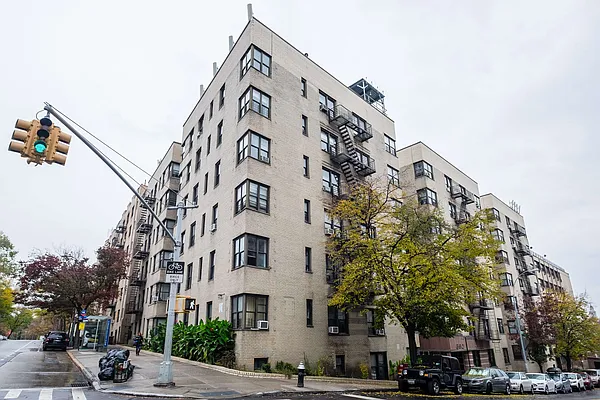 Rented by Gatsby Enterprises, LLC | media 22