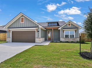 450 Combine Rd, Snook, TX 77878