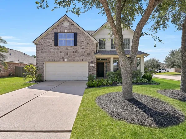 1902 Highland Point Ct, Pearland, TX 77581