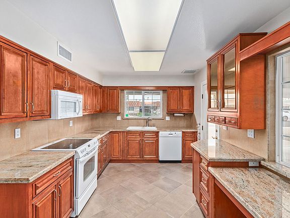 2nd image of 14022 N Whispering Lake Dr