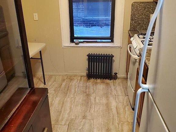 3rd image of 9413 5th Ave #2F