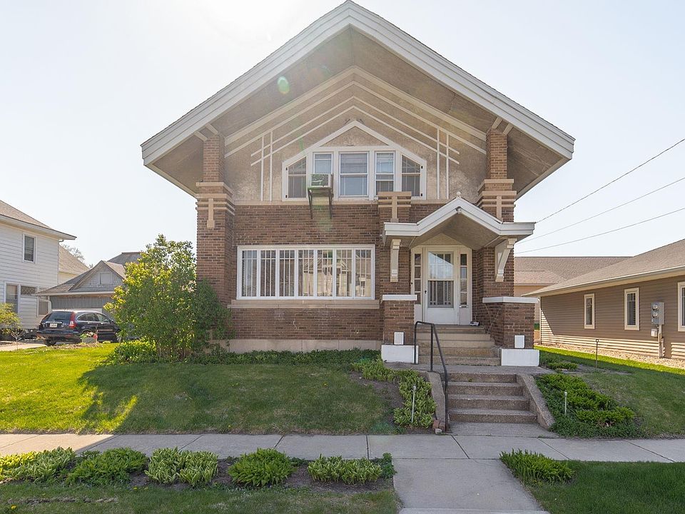 1st image of 805 7th St