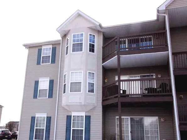 152 Brookland Ct APT 10, Winchester, VA 22602
