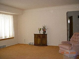 4th image of 8511 Northfield Blvd