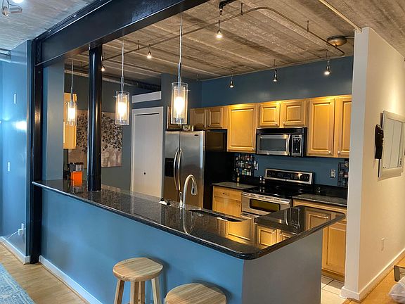 4th image of 800 Peachtree St NE #311