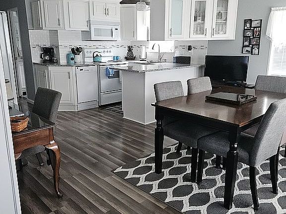 4th image of 29129 Johnston Rd