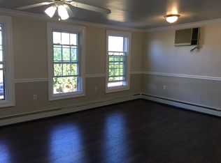 388 Broad St, Emmaus, PA 18049