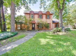 11811 Moorcreek Dr, Houston, TX 77070