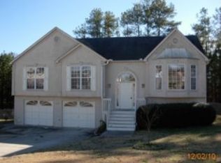 5555 Pemrock Ct, Powder Springs, GA 30127