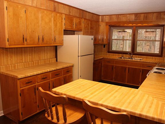 5th image of 924 Milo Webb Dr