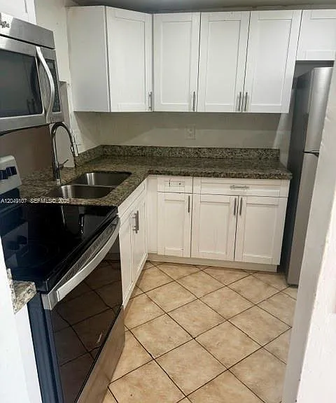 2800 NW 56th Ave #G203 — Photo 3