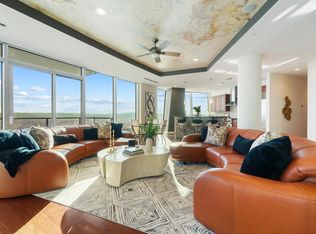 1 Roebling Way UNIT 1806, Covington, KY 41011