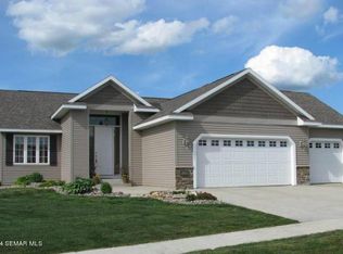 285 Forest Knoll Pl SE, Rochester, MN 55904