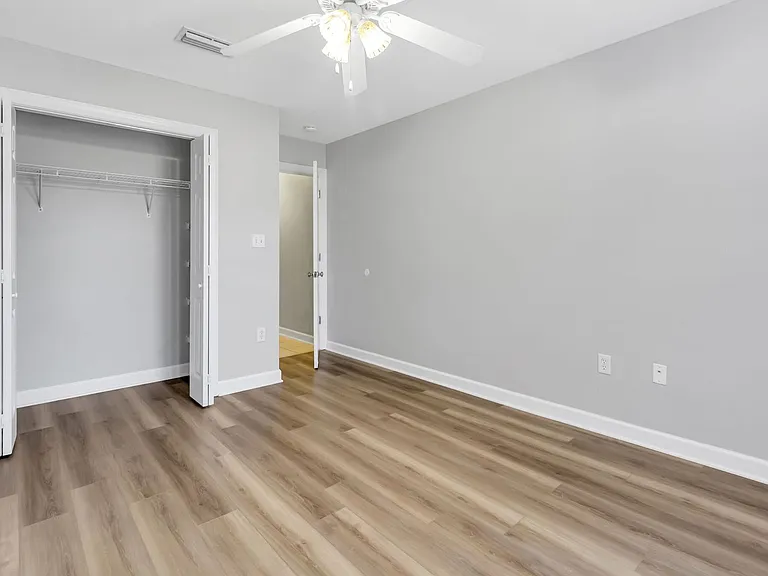 4429 Southminster Cir — Photo 9