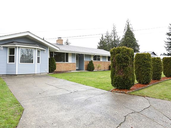 2nd image of 800 26th St SE