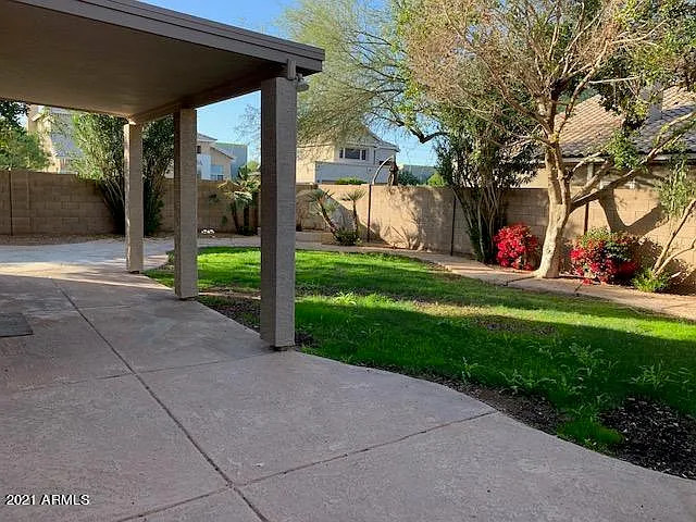 442 W El Freda Rd — Photo 13
