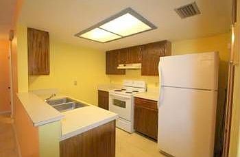 5th image of 8231 Windypine Ln