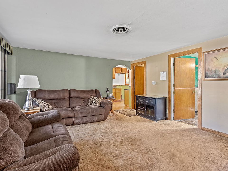 7131 W 84th St, Burbank, IL 60459 Zillow