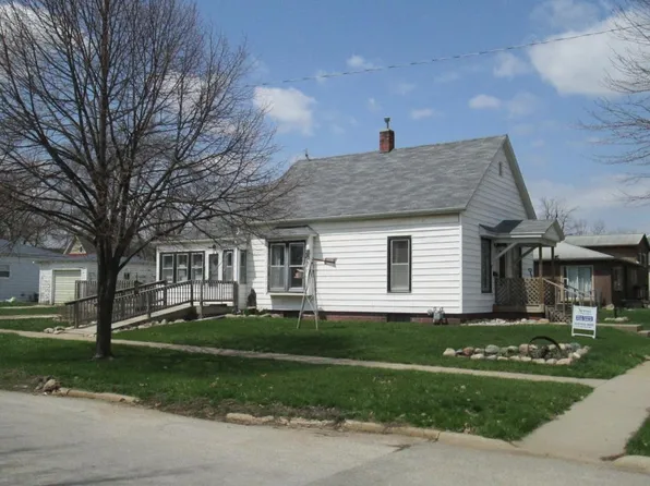 1303 Linn St, Boone, IA 50036