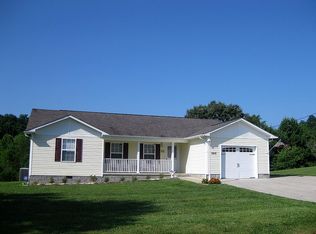 246 Ollie Collins Rd, Elizabethton, TN 37643