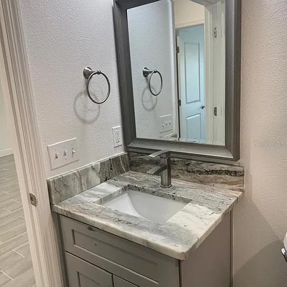 309 Clermont Dr #B — Photo 17