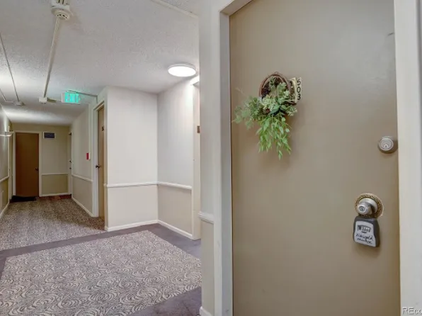 1050 N Lafayette St APT 503, Denver, CO 80218